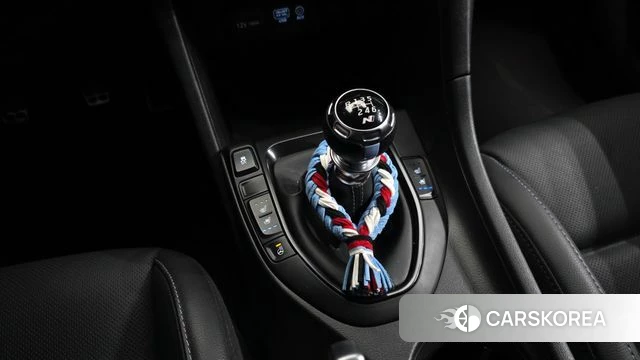 Hyundai Veloster (JS) id 4998213 из Кореи 32