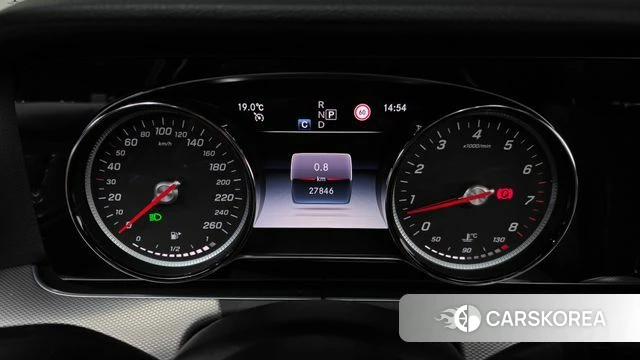 Mercedes-Benz E-Class W213 id 5003803 из Кореи 32