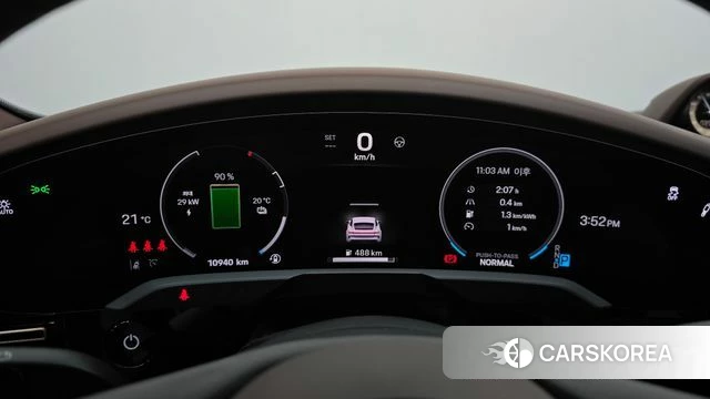 Porsche Taycan id 4980153 из Кореи 34