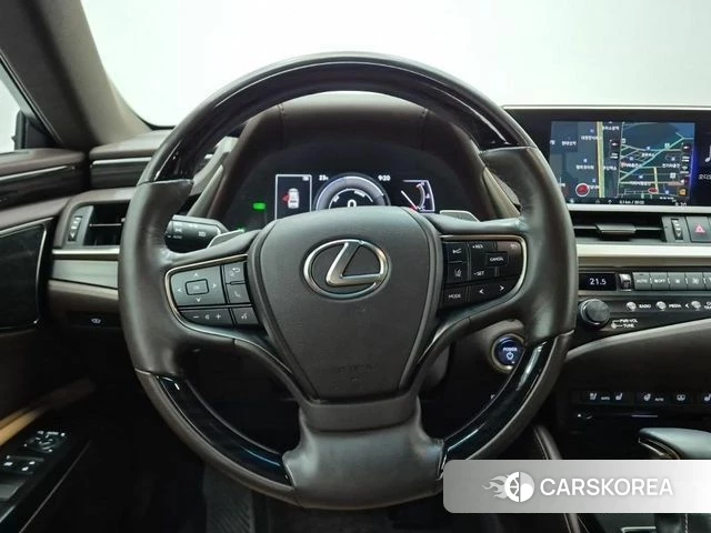 Lexus ES300h 7th generation id 4930924 из Кореи 16