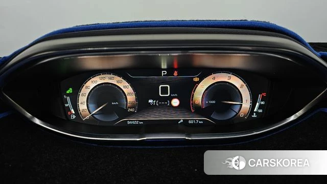 Peugeot 5008 second generation id 4998617 из Кореи 36