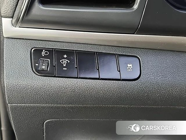 Hyundai The New Avante AD id 4967686 из Кореи 18