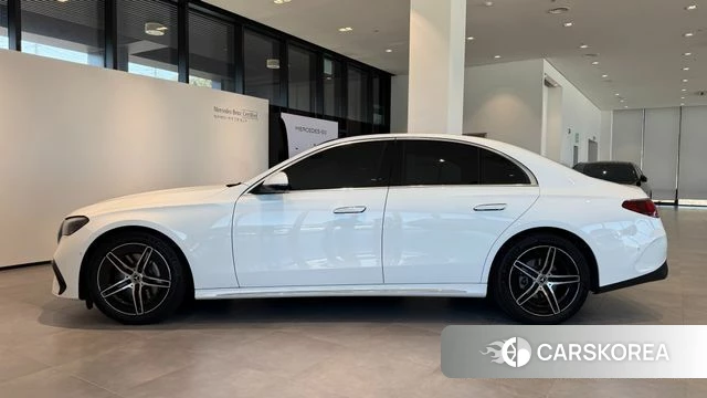Mercedes-Benz E-Class W214 id 4974578 из Кореи 18