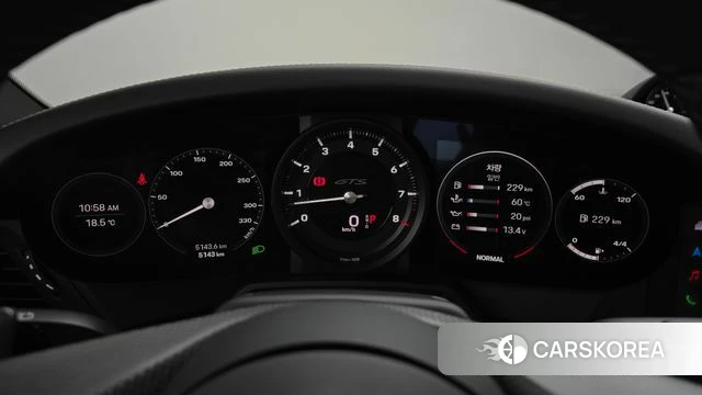 Porsche 911(992) id 5021102 из Кореи 18