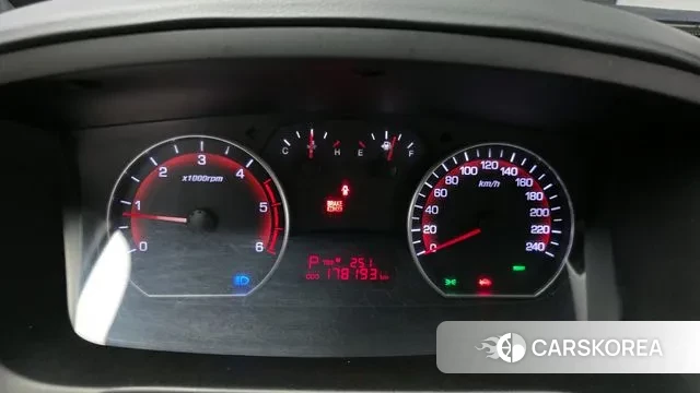 Ssangyong The New Korando Sports id 3662003 из Кореи 18