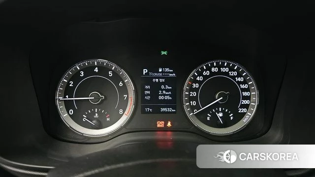 Hyundai Venue id 5017527 из Кореи 18