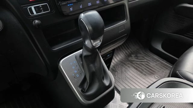 Hyundai Staria id 5053605 из Кореи 32