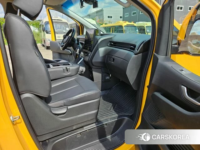 Hyundai Staria id 4950018 из Кореи 18