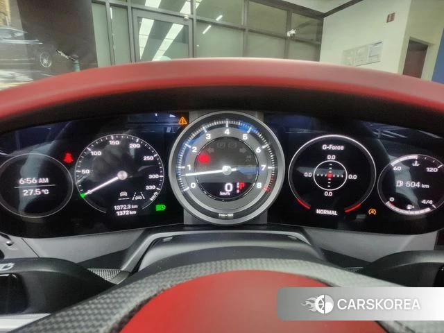 Porsche 911(992) id 5032994 из Кореи 18