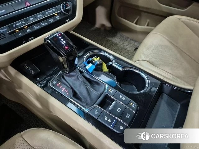 Kia The New Carnival id 5035191 из Кореи 17
