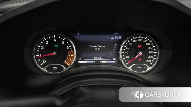Jeep Renegade id 4992688 из Кореи 31