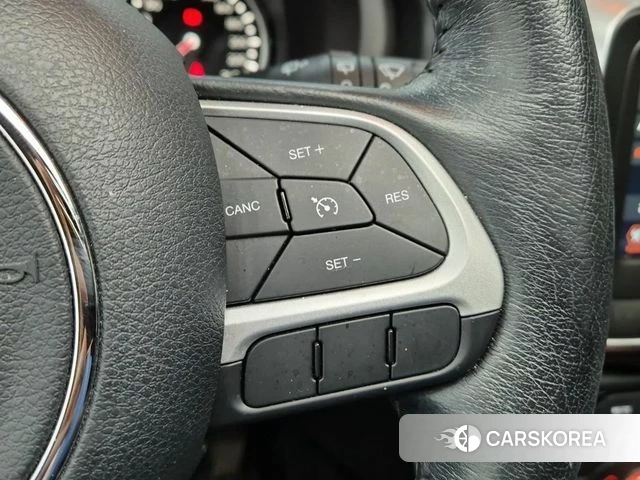 Jeep Renegade id 4952088 из Кореи 16