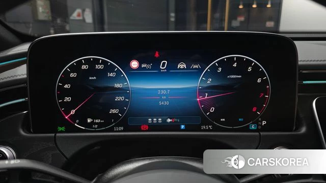 Mercedes-Benz E-Class W214 id 4995275 из Кореи 31