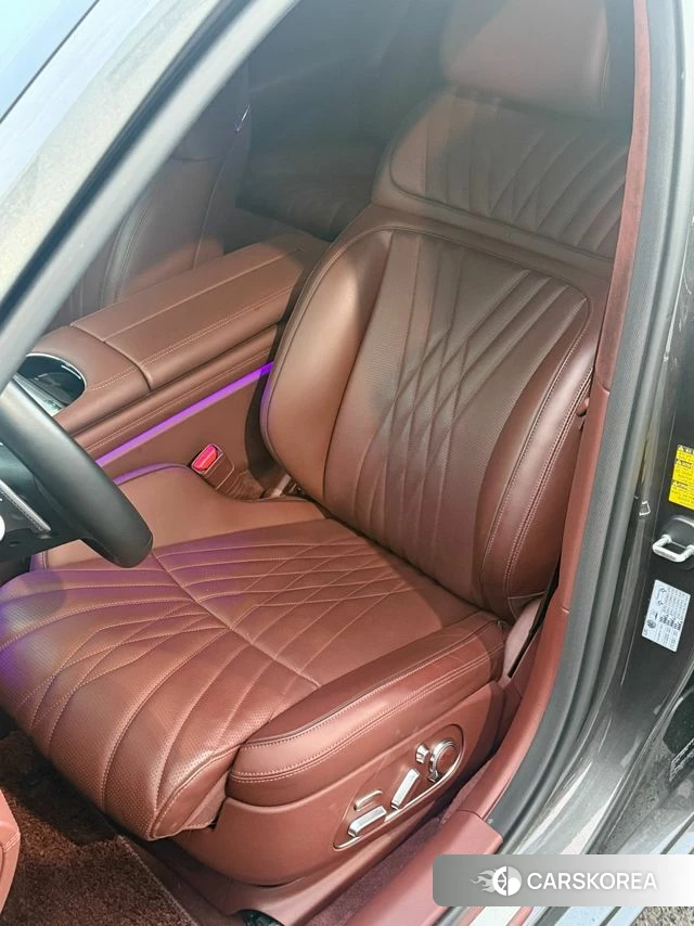 Genesis G90 (RS4) id 5034190 из Кореи 18