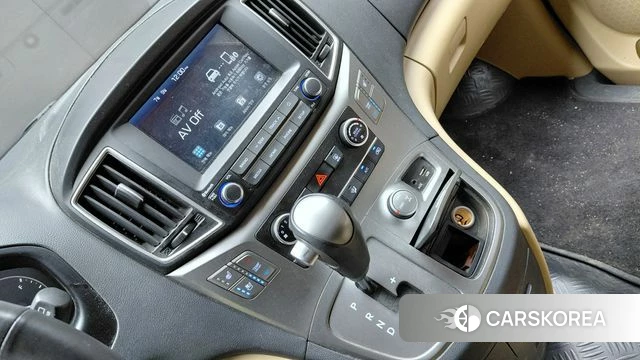 Hyundai The New Grand Starex id 4568164 из Кореи 28