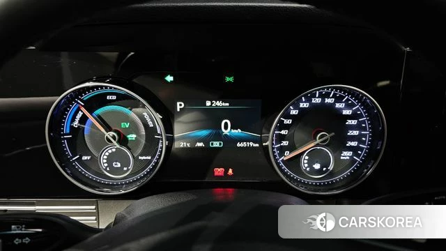 Hyundai The New Grandeur IG Hybrid id 4986656 из Кореи 28