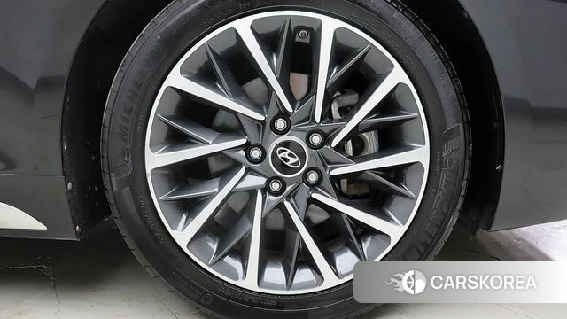 Hyundai Grandeur IG Hybrid id 5004123 из Кореи 18