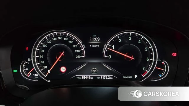 BMW 5 Series (G30) id 4967885 из Кореи 30