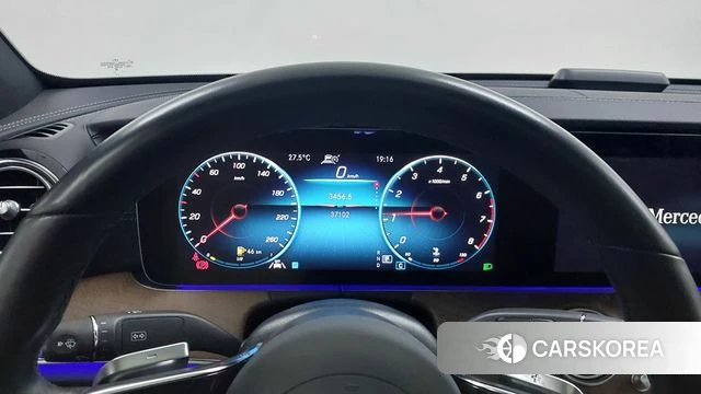 Mercedes-Benz E-Class W213 id 4971002 из Кореи 17