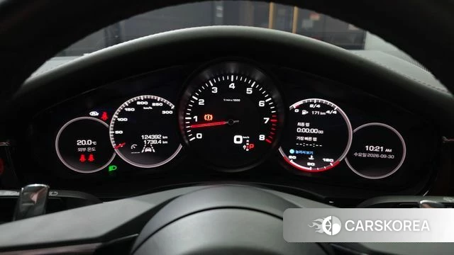 Porsche Panamera (971) id 4929846 из Кореи 37