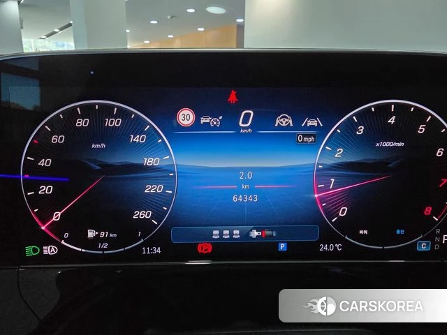 Mercedes-Benz E-Class W214 id 4990838 из Кореи 18