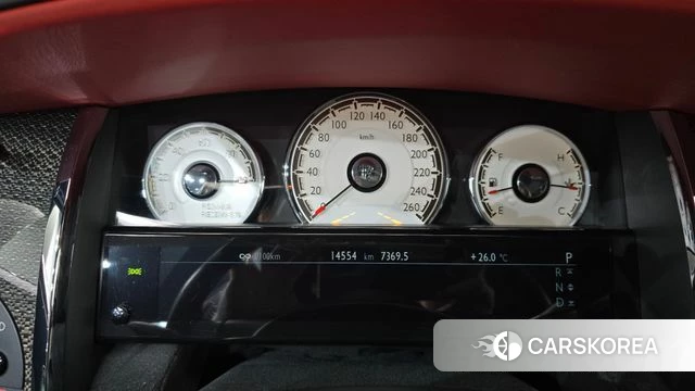 Rolls-Royce Ghost id 4855808 из Кореи 36