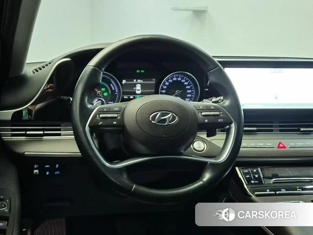 Hyundai The New Grandeur IG Hybrid id 5003370 из Кореи 18
