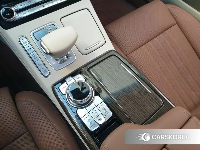 Genesis G90 id 5018534 из Кореи 18