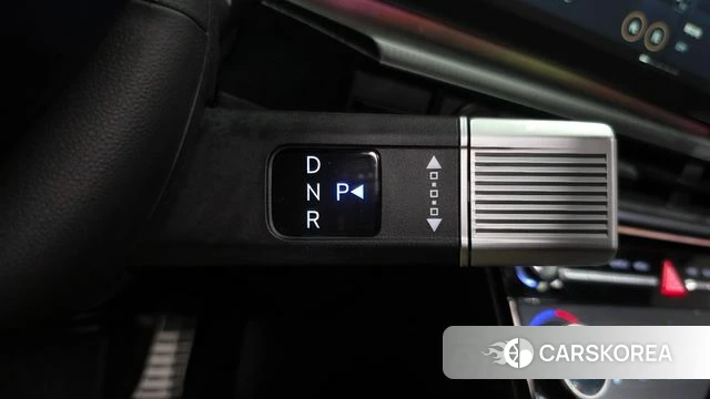 Hyundai Santa Fe (MX5) id 4940835 из Кореи 37