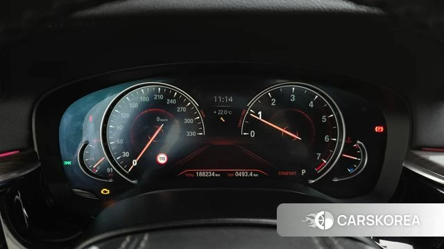 BMW 5 Series (G30) id 4978299 из Кореи 18