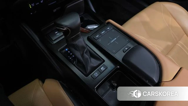 Lexus ES300h 7th generation id 5034415 из Кореи 35