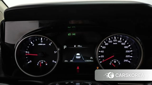 Kia Carnival 4th generation id 4929915 из Кореи 18