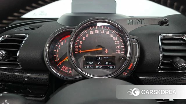 Mini Cooper Clubman id 4936907 из Кореи 28