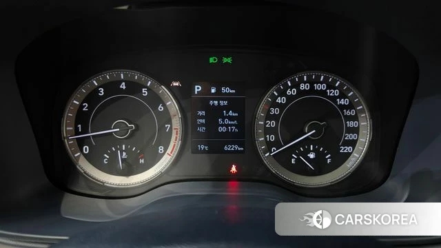 Hyundai Venue id 5004000 из Кореи 18