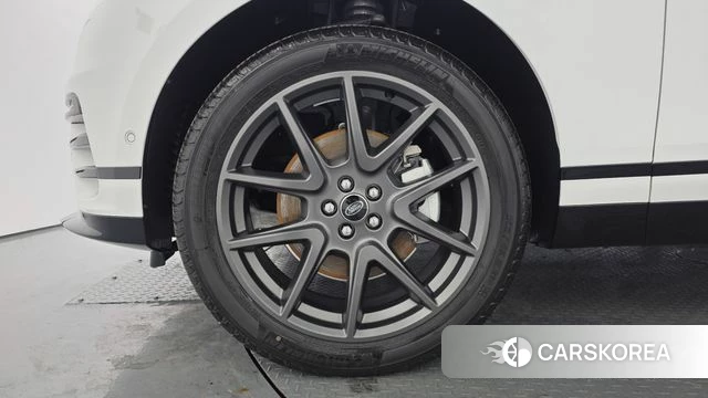 Land Rover Range Rover Velar id 5038749 из Кореи 18