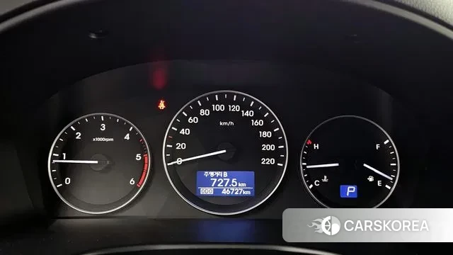 Hyundai The New Grand Starex id 3646894 из Кореи 18