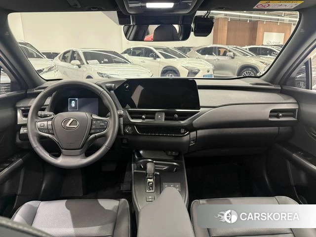 Lexus UX300h id 4947061 из Кореи 11