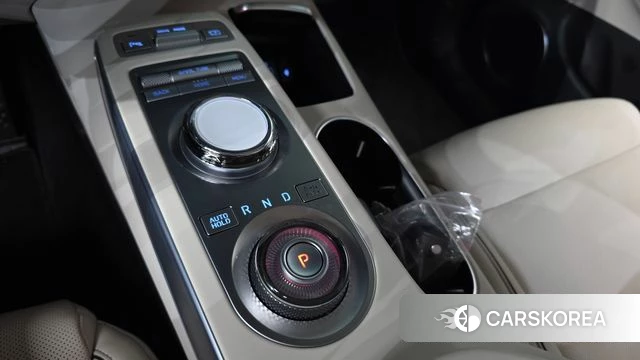 Genesis GV70 id 5002686 из Кореи 31