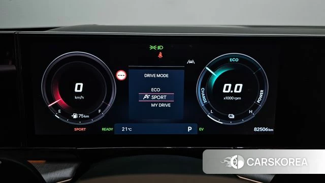 Hyundai Grandeur Hybrid (GN7) id 5016514 из Кореи 31
