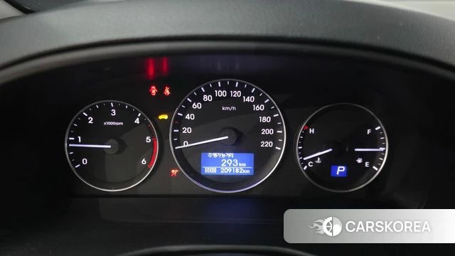 Hyundai The New Grand Starex id 4713093 из Кореи 18