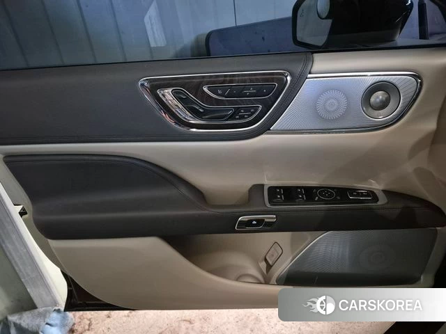 Lincoln Continental 10th Generation id 4952658 из Кореи 15