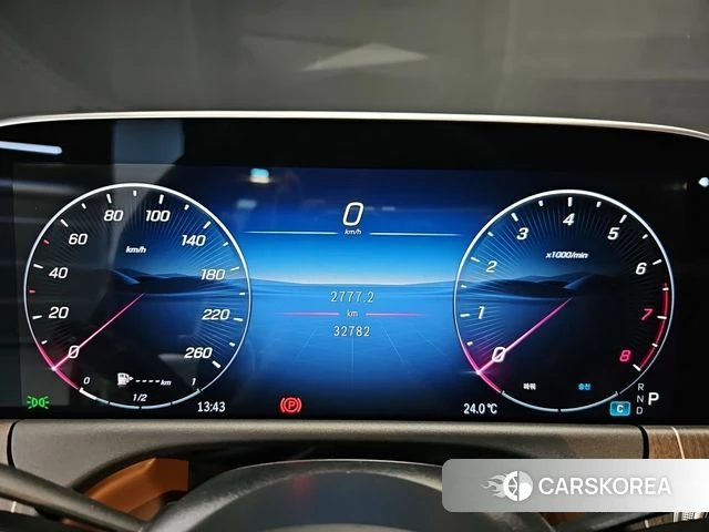 Mercedes-Benz E-Class W214 id 4921230 из Кореи 18