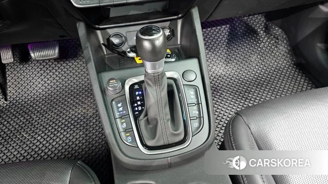 Hyundai The New Kona id 4930245 из Кореи 32
