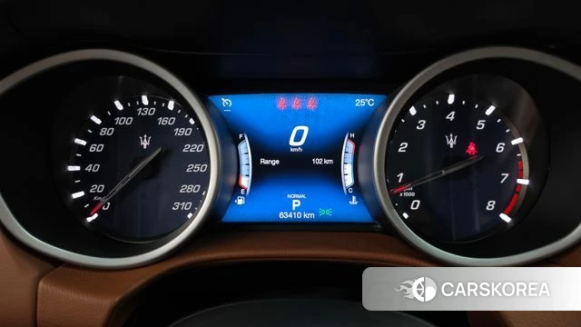 Maserati Ghibli id 5035354 из Кореи 29