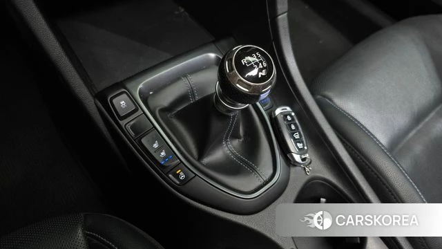 Hyundai Veloster (JS) id 4722579 из Кореи 29