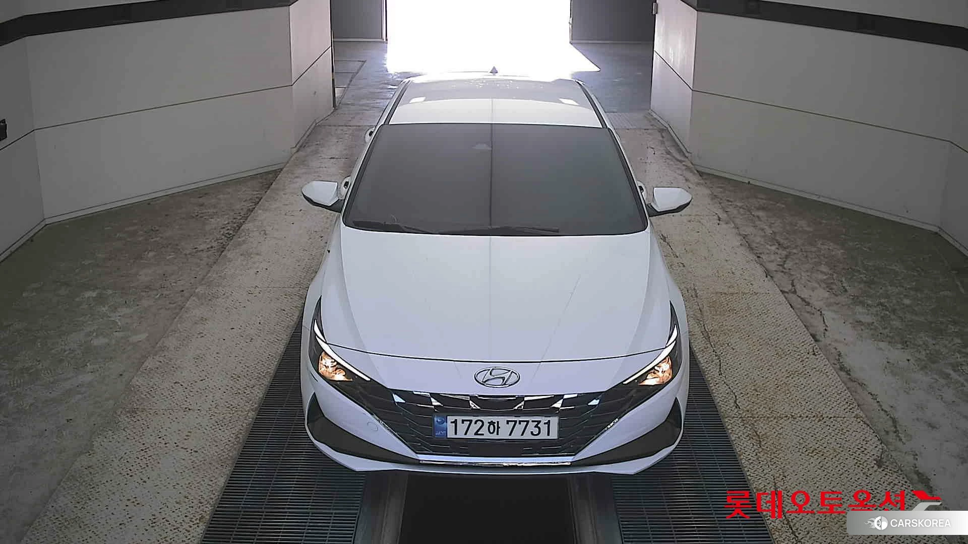 Hyundai Avante id 4990072 из Кореи 35