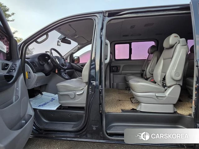 Hyundai The New Grand Starex id 4727789 из Кореи 18