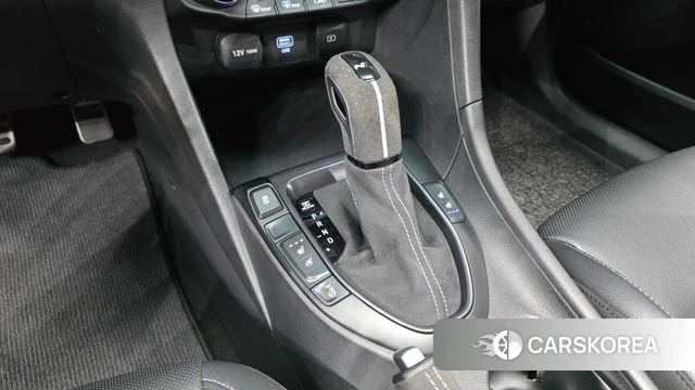 Hyundai Veloster (JS) id 5018226 из Кореи 28