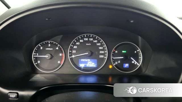 Hyundai The New Grand Starex id 4587260 из Кореи 28