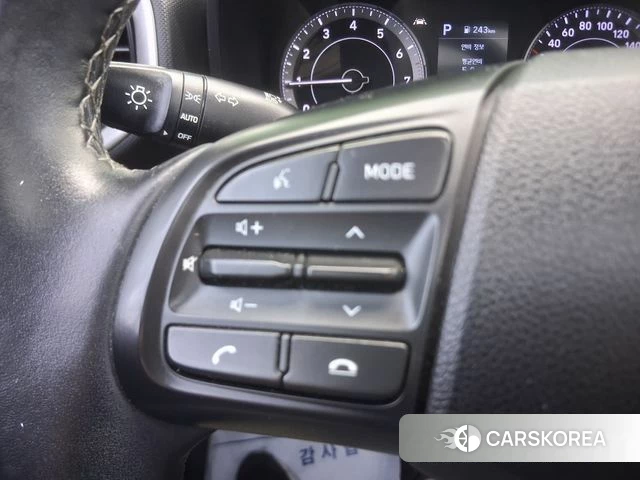 Hyundai Venue id 5028938 из Кореи 18